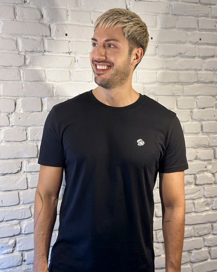 T-Shirt "Mission SafeSpace" black