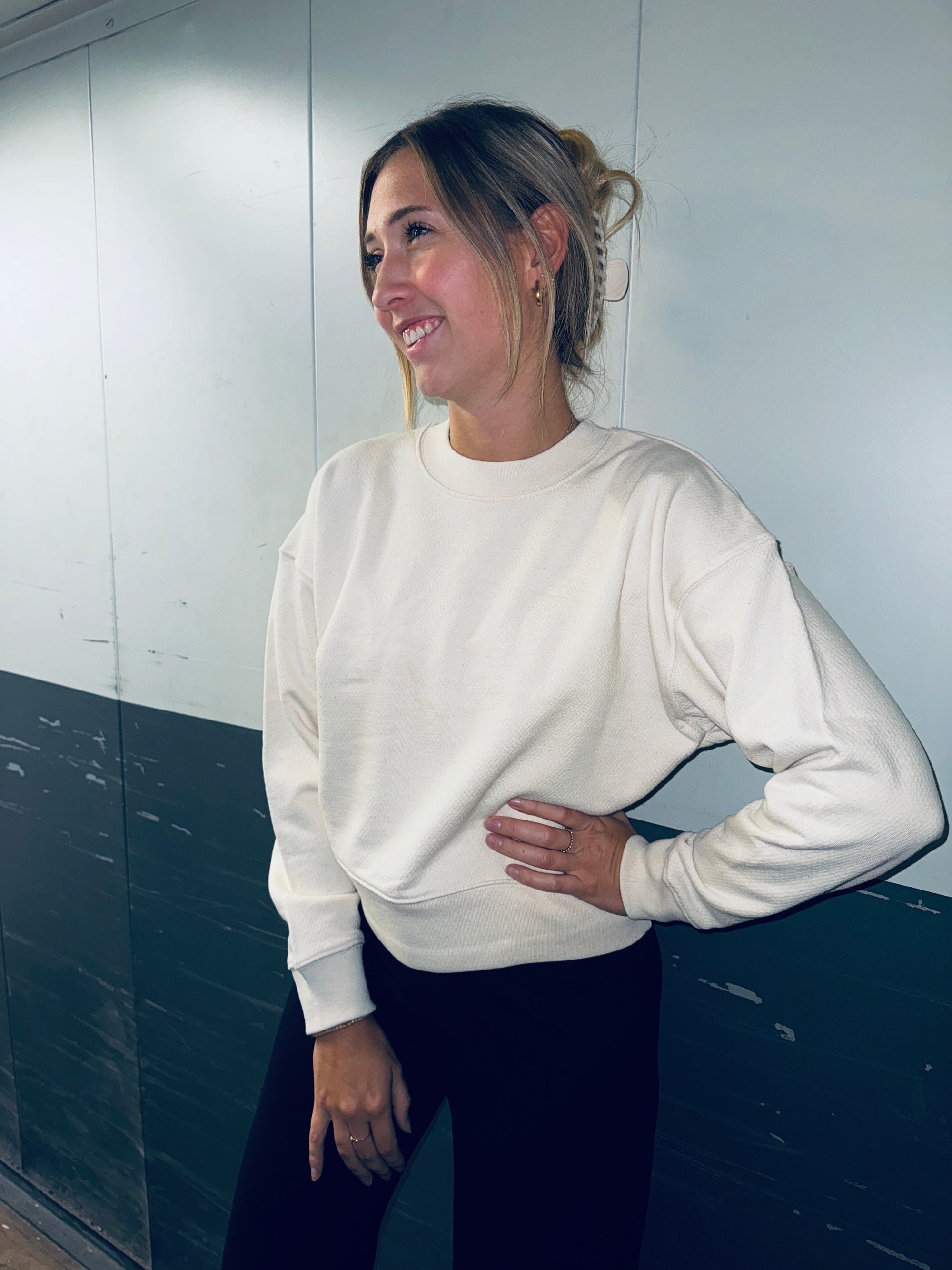 Cropped Sweater "Mission SafeSpace"