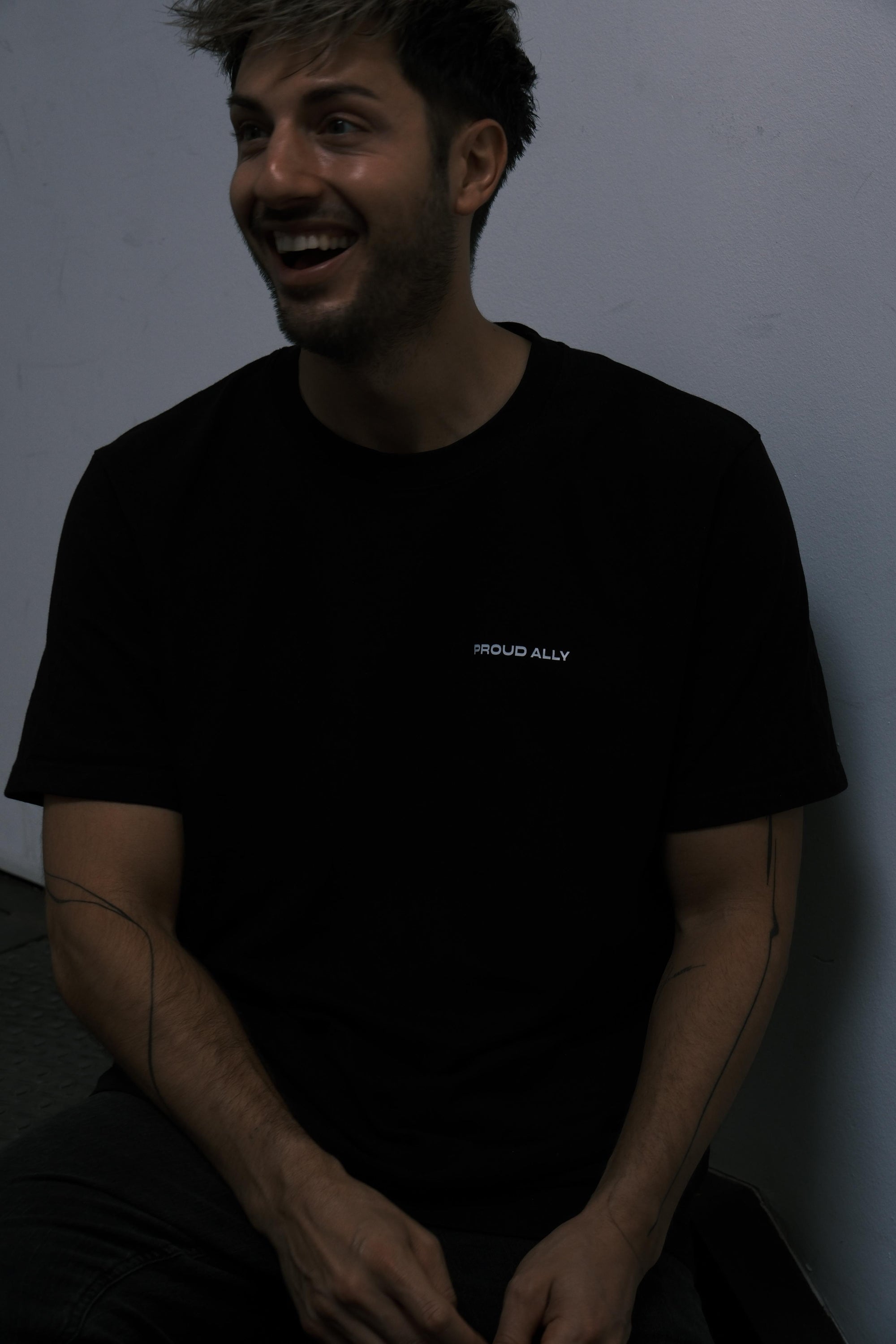 T-Shirt "PROUD ALLY"
